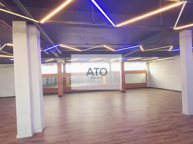 Sala para alugar, no bairro Centro em Tijucas
