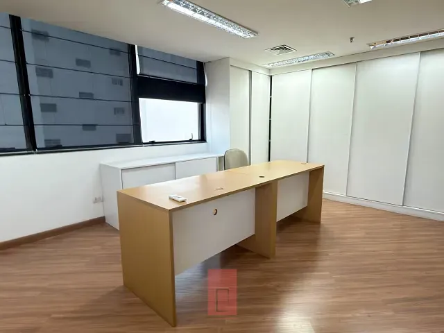 Sala para alugar, no bairro Santana em São Paulo