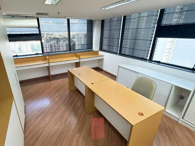 Sala para alugar, no bairro Santana em São Paulo