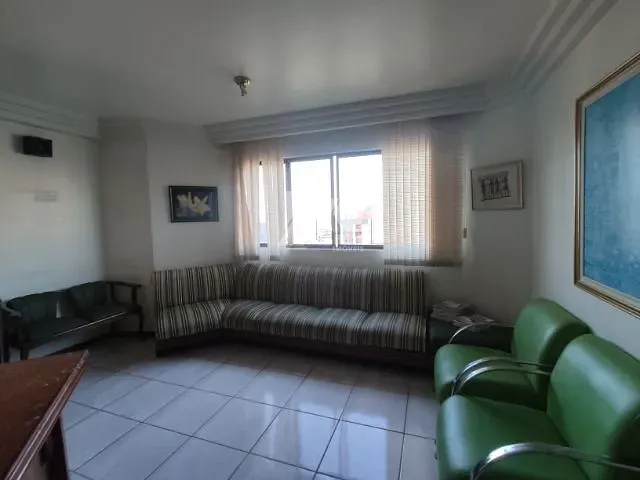 Sala à venda, no bairro Centro em Ponta Grossa