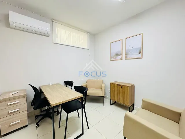 Sala com 10m², para alugar, no bairro Chácara Urbana em Jundiaí