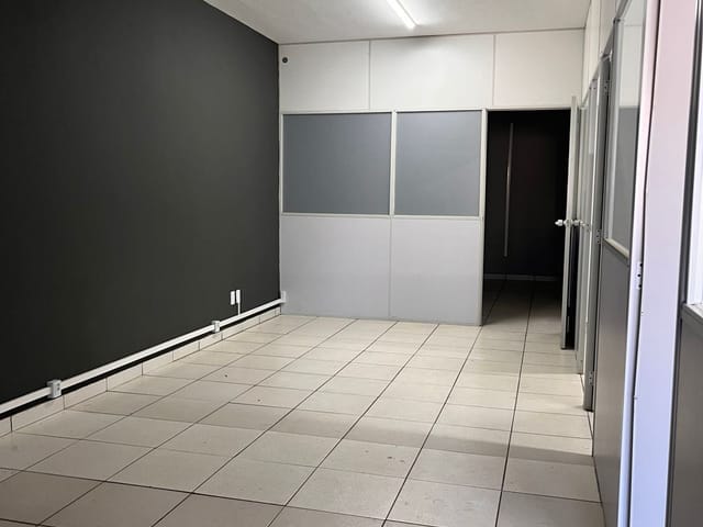 Sala para alugar, no bairro São João em Araçatuba