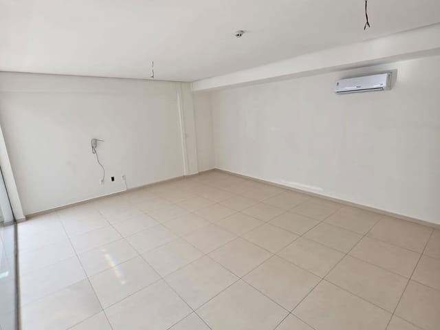 Sala para alugar, no bairro centro em Nova Prata