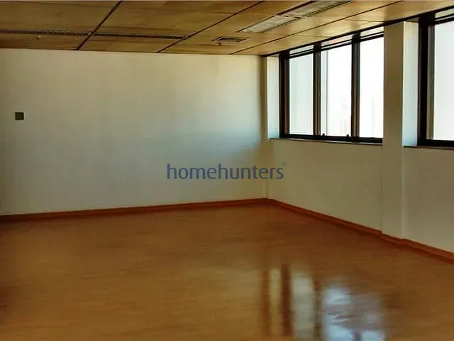 Sala com 79m², para alugar, no bairro Centro em Campinas
