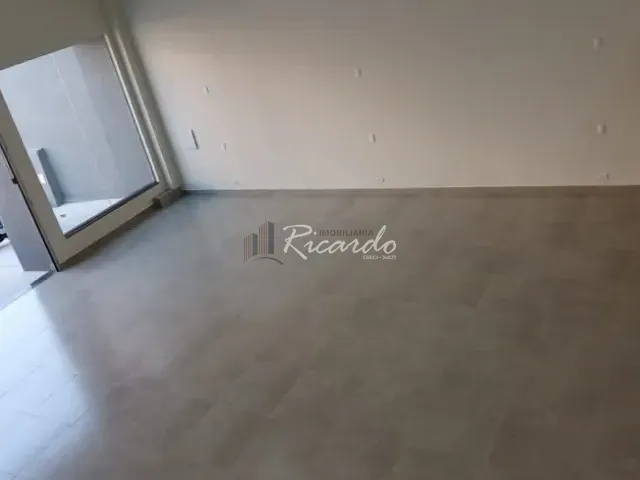 Sala para alugar, no bairro Conjunto Del Condor em Arapongas