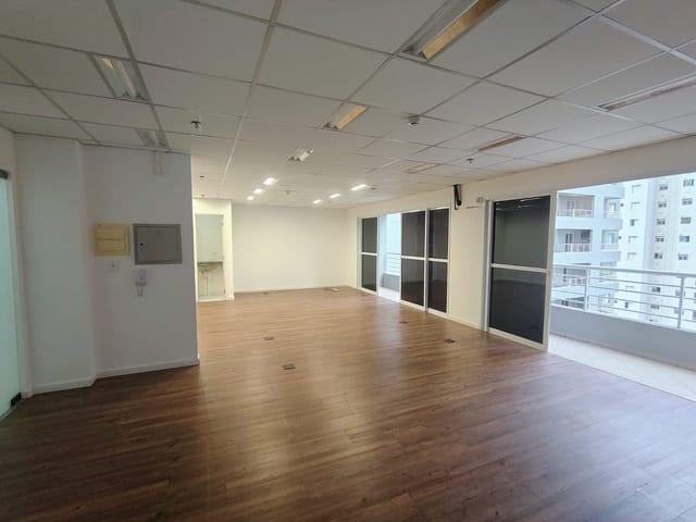 Sala para alugar, no bairro Rudge Ramos em São Bernardo do Campo