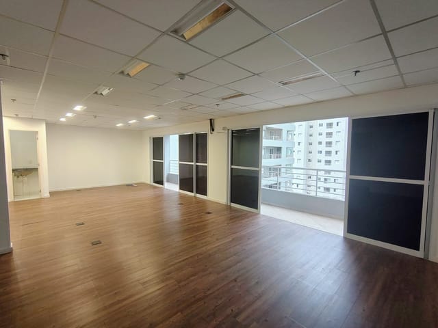 Sala para alugar, no bairro Rudge Ramos em São Bernardo do Campo