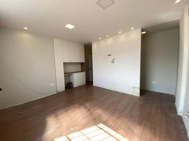 Sala com 25m², para alugar, no bairro Realengo em Rio de Janeiro