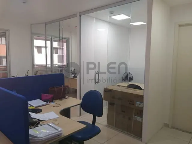 Sala à venda, no bairro Santana em São Paulo
