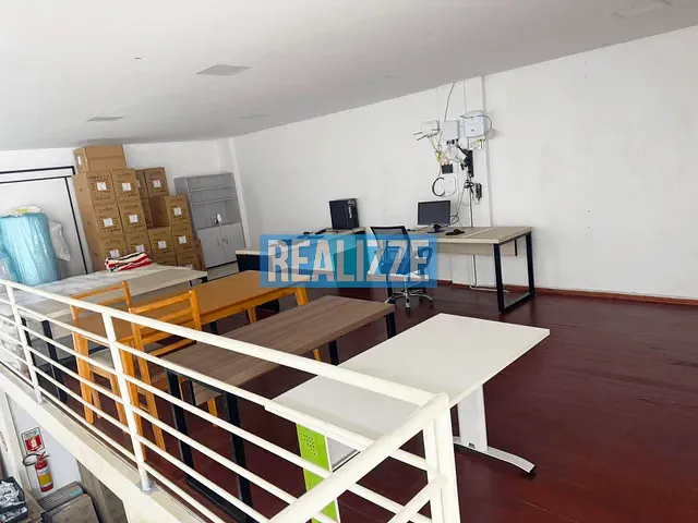 Sala com 206m², à venda, no bairro Centro em Marau