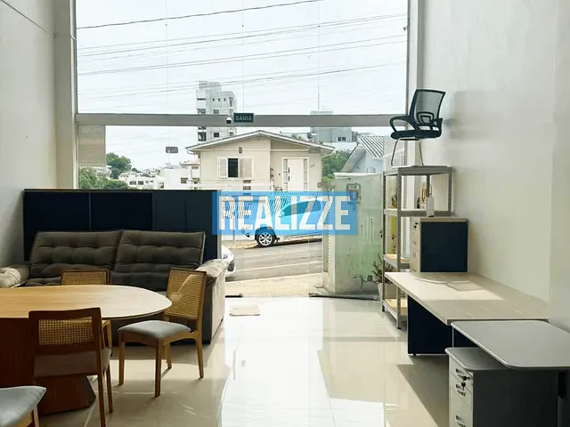 Sala com 206m², à venda, no bairro Centro em Marau