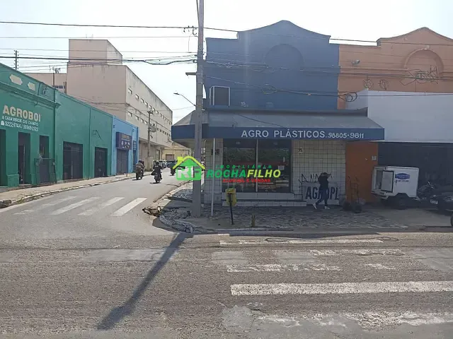 Sala com 130m², para alugar, no bairro Centro em Teresina