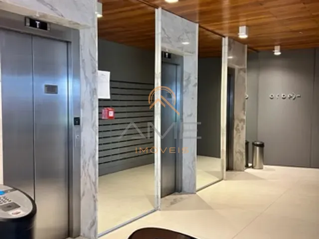 Sala com 32m², para alugar, no bairro São Gonçalo em Pelotas