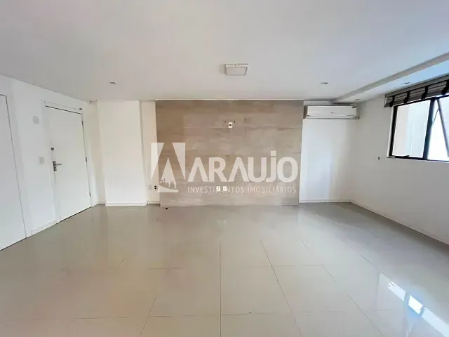 Sala com 60m², à venda, no bairro Centro em Itajaí