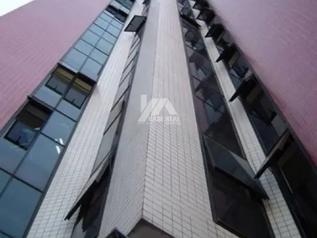 Sala à venda, no bairro Centro em Ponta Grossa
