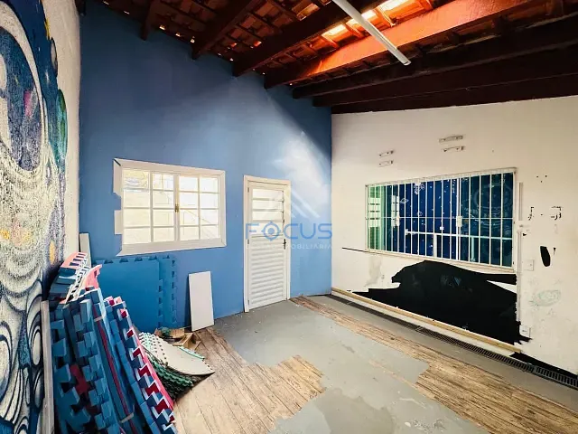 Sala com 32m², para alugar, no bairro Chácara Urbana em Jundiaí