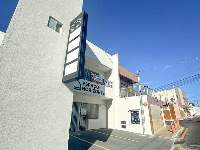 Sala para alugar, no bairro Luzia em Aracaju