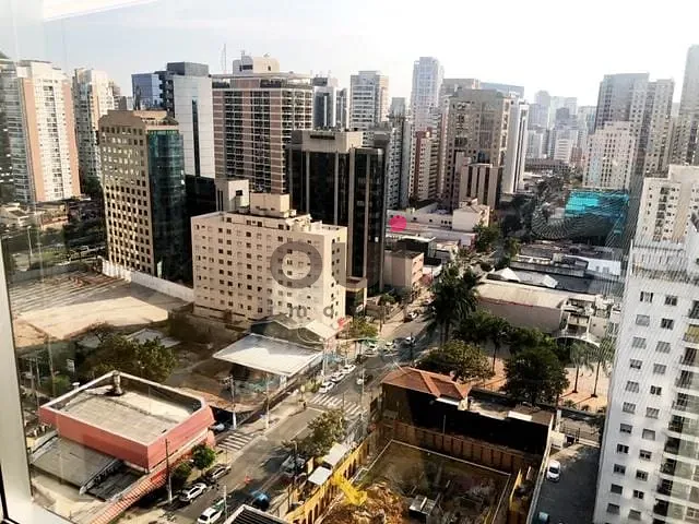 Sala para alugar, no bairro Itaim Bibi em São Paulo