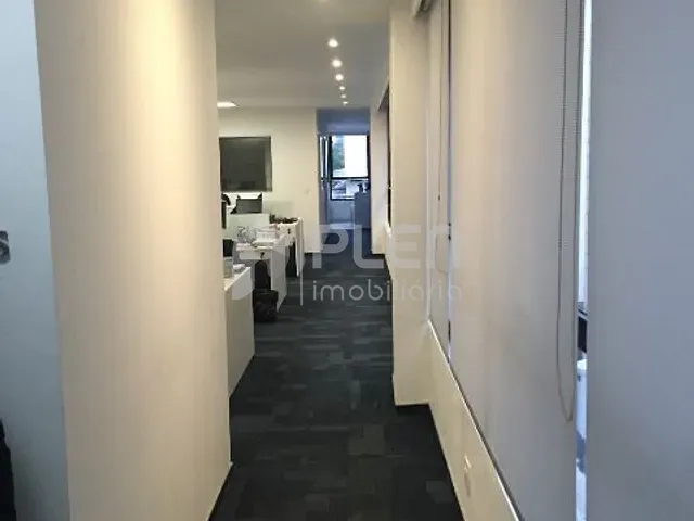 Sala com 113m², para alugar, no bairro Cerqueira César em São Paulo