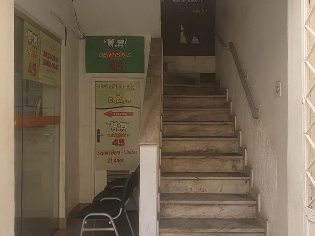 Sala para alugar, no bairro Campo Grande em Rio de Janeiro