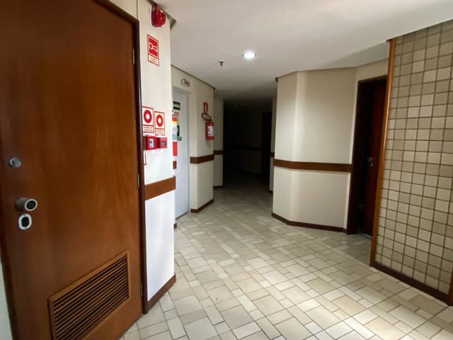 Sala à venda, no bairro Centro em Campo Grande