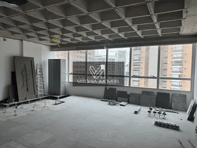 Sala para alugar, no bairro Enseada do Suá em Vitória