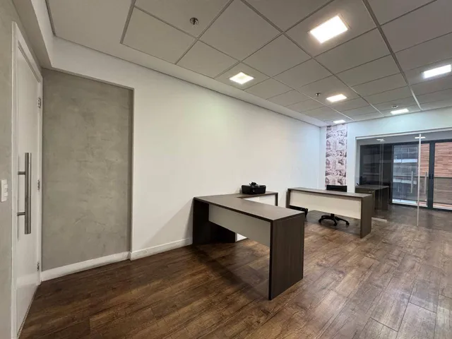 Sala com 63m², para alugar, no bairro Cerâmica em São Caetano do Sul