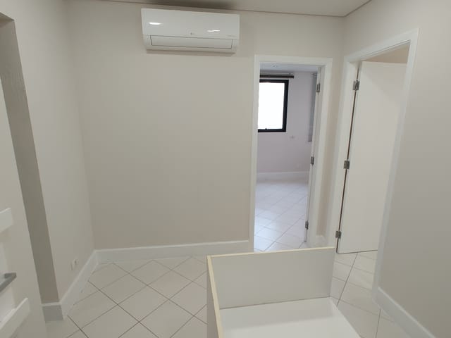 Sala para alugar, no bairro Paraíso em São Paulo
