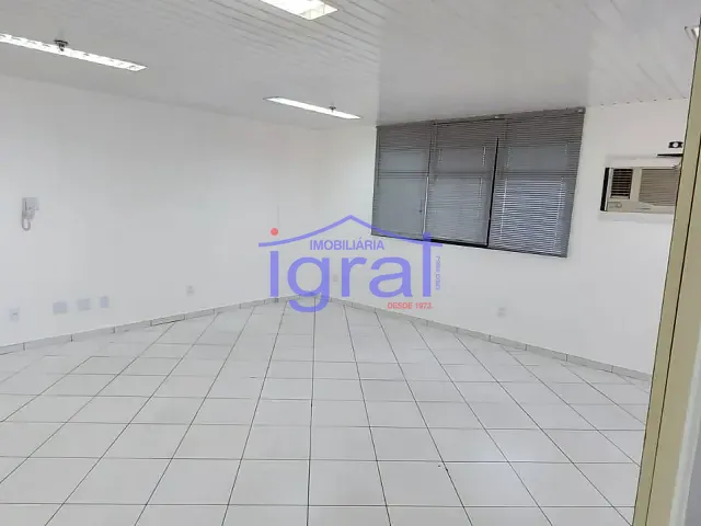 Sala à venda, no bairro Vila Guarani (Z Sul) em São Paulo