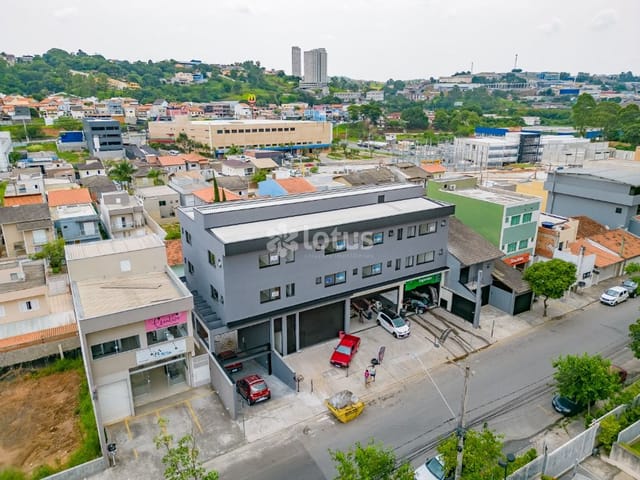 Sala com 27m², para alugar, no bairro Portal dos Ipês II em Cajamar