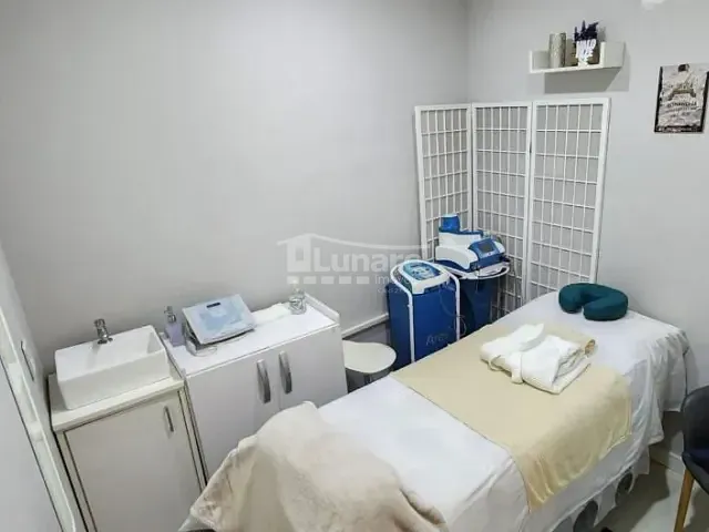 Sala com 38m², à venda, no bairro Centro Cívico em Mogi das Cruzes
