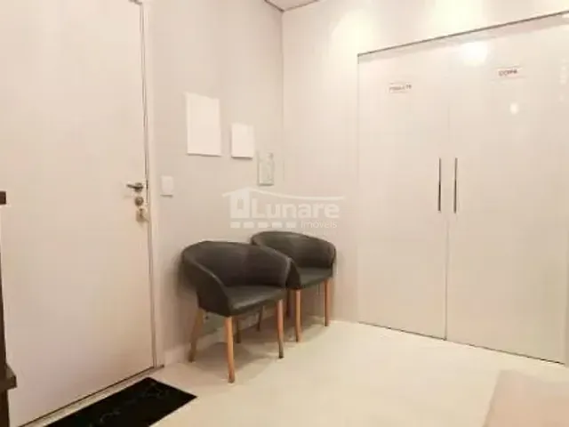 Sala com 38m², à venda, no bairro Centro Cívico em Mogi das Cruzes