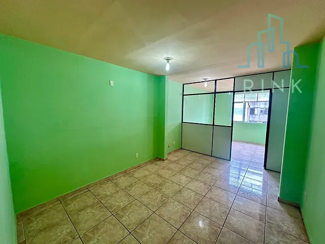 Sala para alugar, no bairro Centro em Niterói