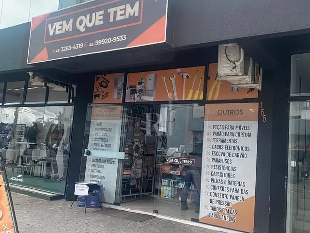 Sala para alugar, no bairro Centro em Tijucas