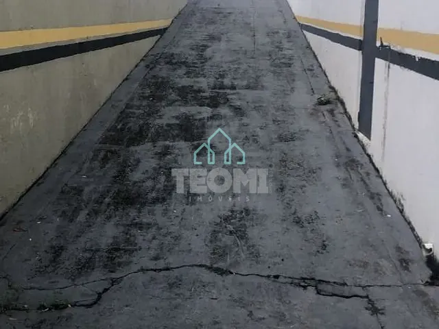 Sala com 30m², para alugar, no bairro Jardim Independência em Taubaté