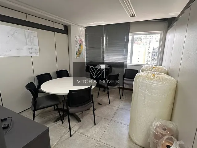 Sala para alugar, no bairro Praia do Canto em Vitória