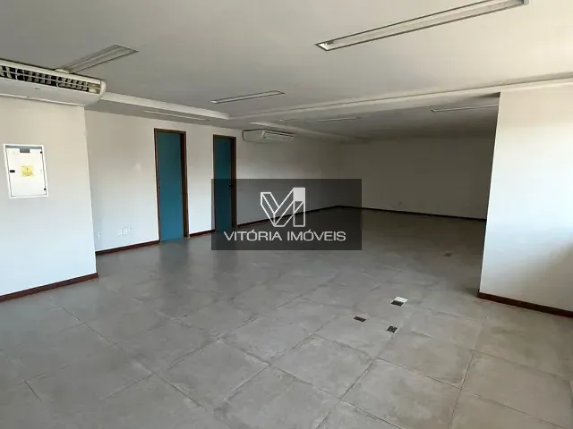 Sala para alugar, no bairro Praia do Canto em Vitória