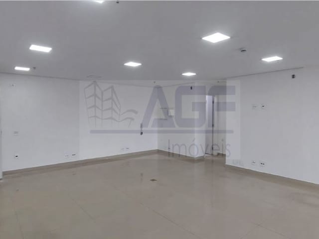 Sala para alugar, no bairro Centro em Diadema