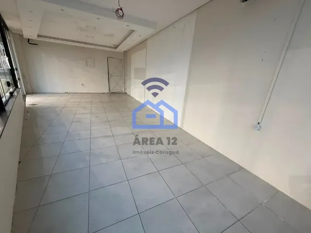 Sala com 40m², para alugar, no bairro Prainha em Caraguatatuba