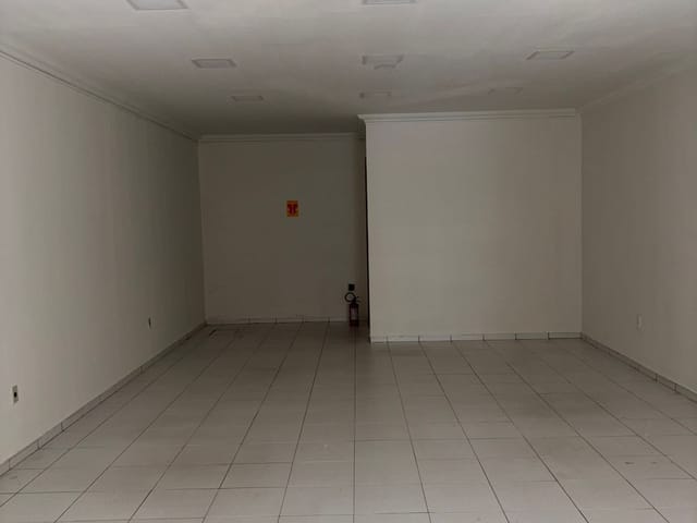 Foto do Sala - 🏡 Sala disponível para alugar no Centro | Imobiliária Casa Grande - Rolândia