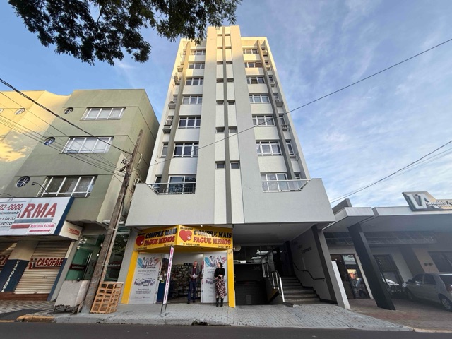 Foto do Prédio - Prédio comercial para Venda e Locação, Centro, Apucarana, PR | J. Mareze Imóveis Ltda