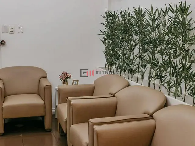 Sala com 65m², à venda, no bairro Centro em Londrina