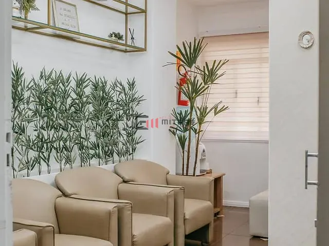 Sala com 65m², à venda, no bairro Centro em Londrina