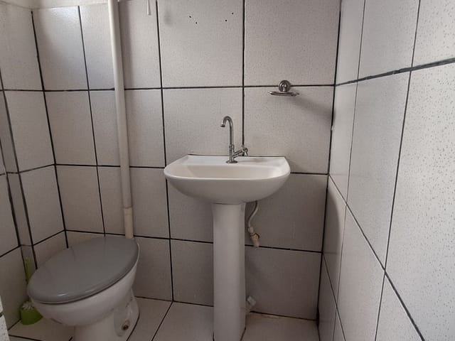 Sala para alugar, no bairro Centro em Cambé