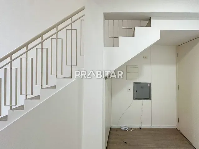 Sala à venda ou para alugar, no bairro Alto da Lapa em São Paulo