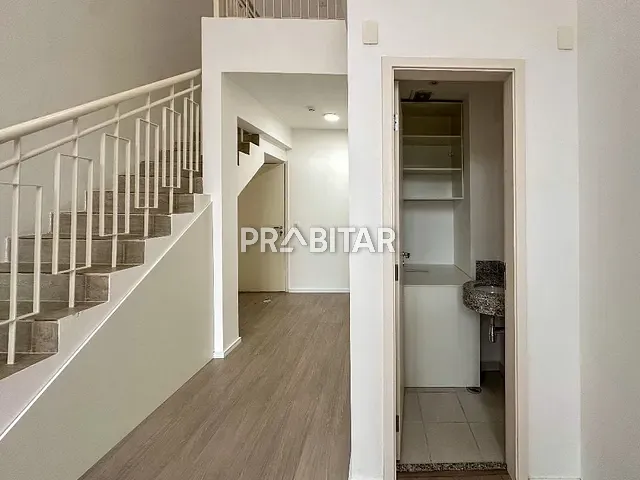 Sala à venda ou para alugar, no bairro Alto da Lapa em São Paulo