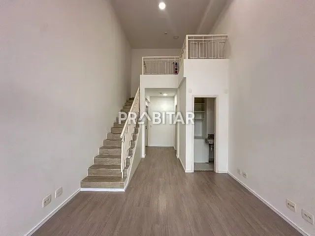 Sala à venda ou para alugar, no bairro Alto da Lapa em São Paulo