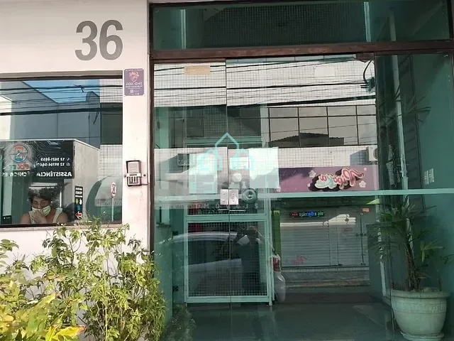 Sala com 33m², à venda ou para alugar, no bairro Centro em Taubaté