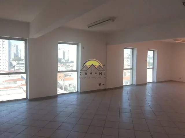 Sala com 85m², para alugar, no bairro Vila Romana em São Paulo
