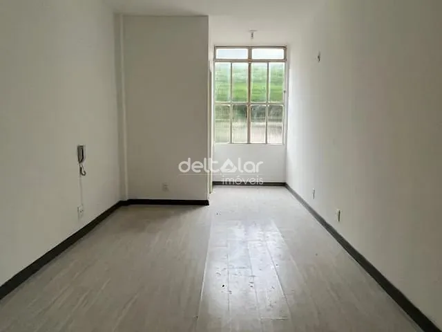 Sala com 28m², para alugar, no bairro Ouro Preto em Belo Horizonte